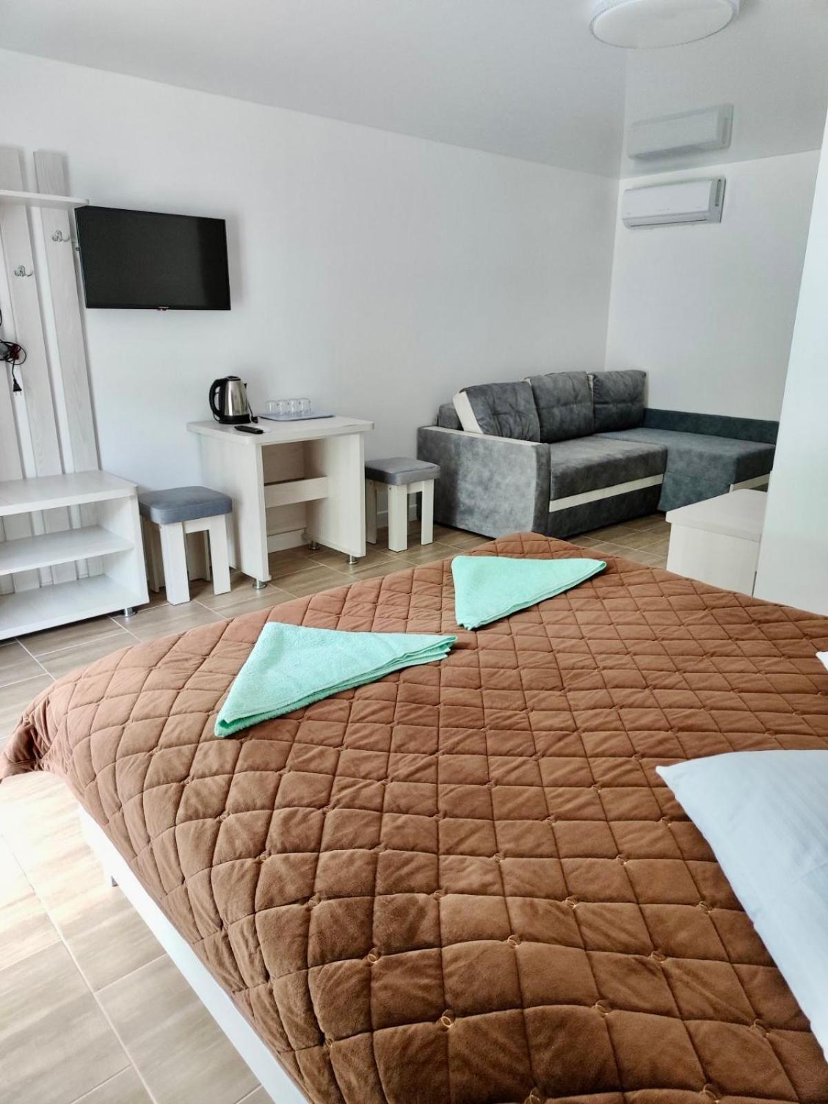 Перлина Дністра Hotel Rudkovtsy Ngoại thất bức ảnh