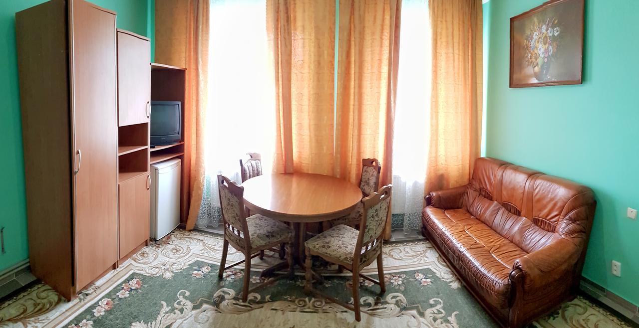Перлина Дністра Hotel Rudkovtsy Ngoại thất bức ảnh