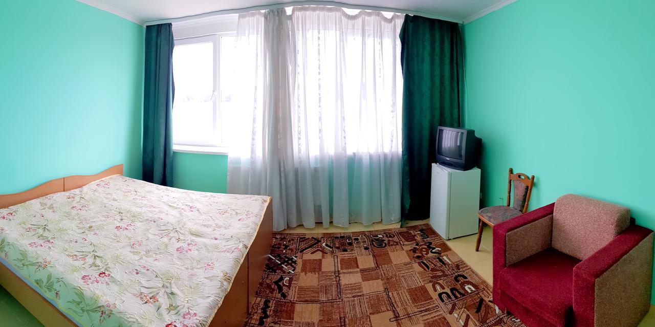 Перлина Дністра Hotel Rudkovtsy Ngoại thất bức ảnh